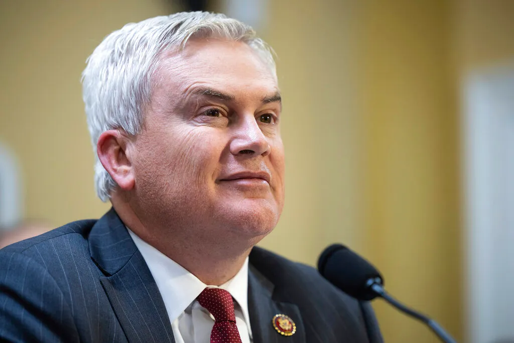 Comer launches new BS probe against Harris