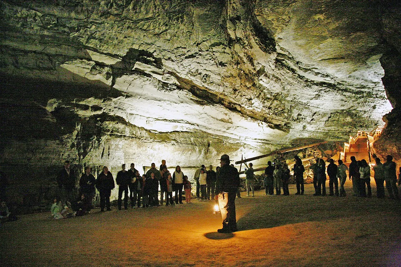 Senators McConnell and Guthrie introduce bill that would expand Mammouth Cave National Park